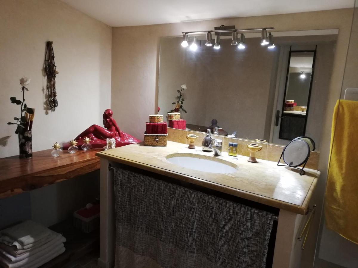 グラースPetit Loft Sur La Cote D'Azurアパートメント エクステリア 写真
